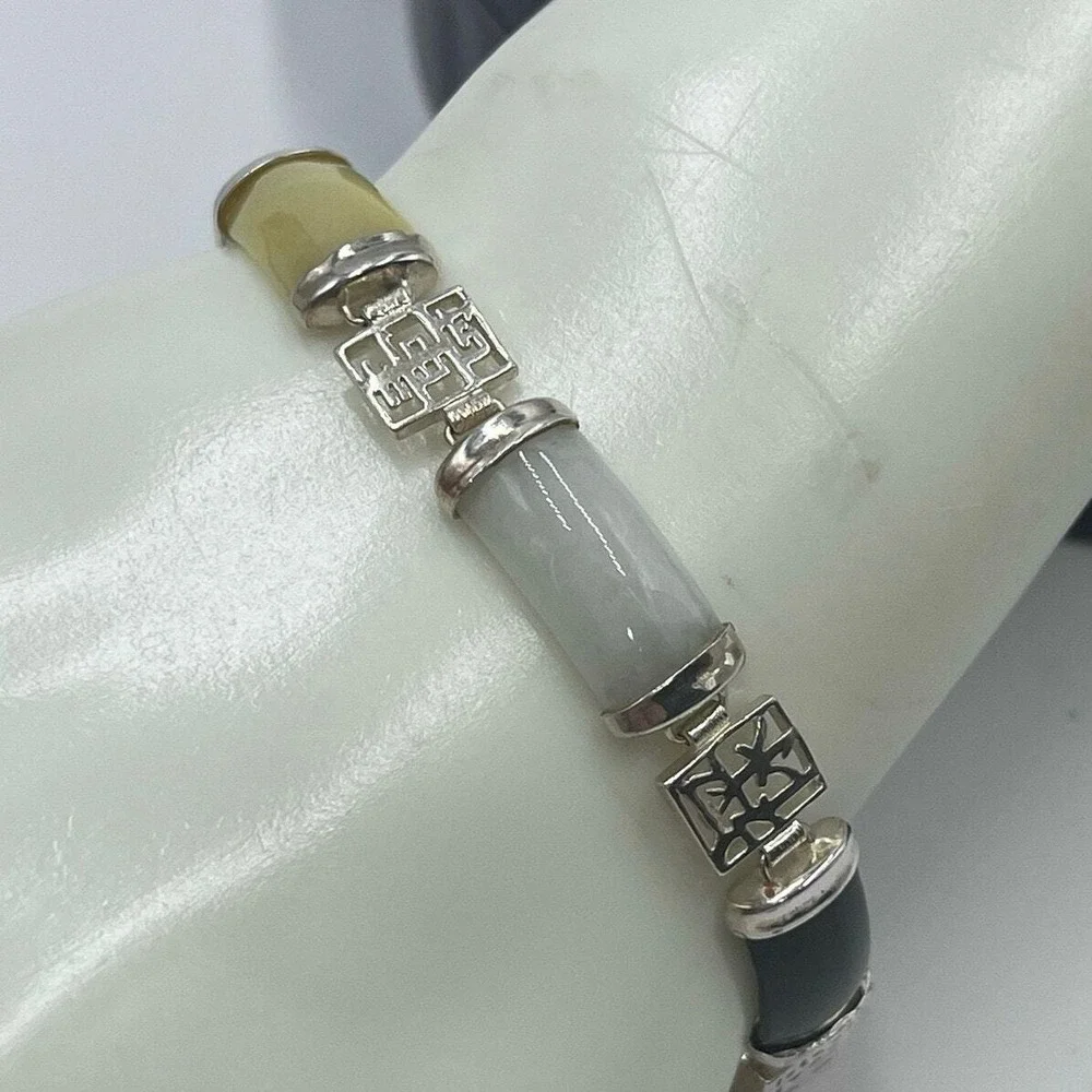 Vintage 1960's Signed Chinese Jadeite Sterling Panel Link Bracelet 7.5